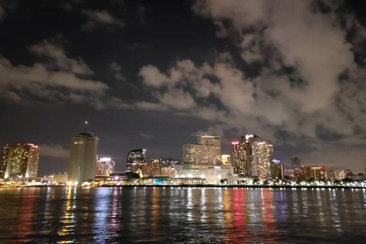 new orleans skyline at night